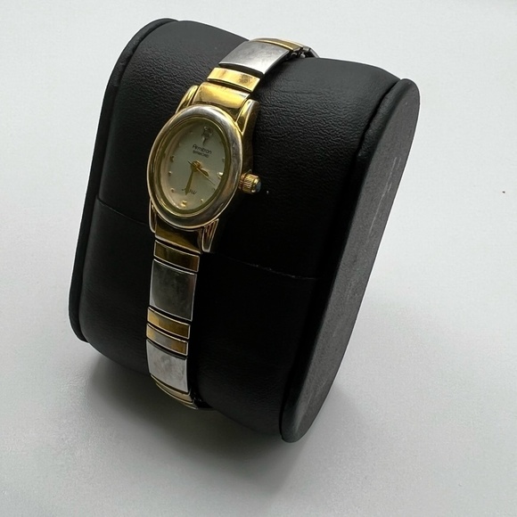 ARMITRON NOW Diamond Vintage Gold and Silver Flexible Bracelet Working - Picture 3 of 7